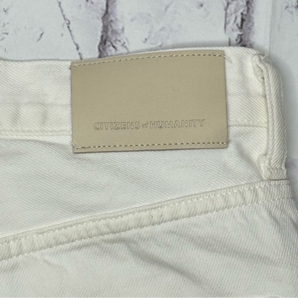 Citizens of Humanity Camilla Frayed Hem Shorts Sz 24 White Button Fly Distressed - Picture 6 of 12